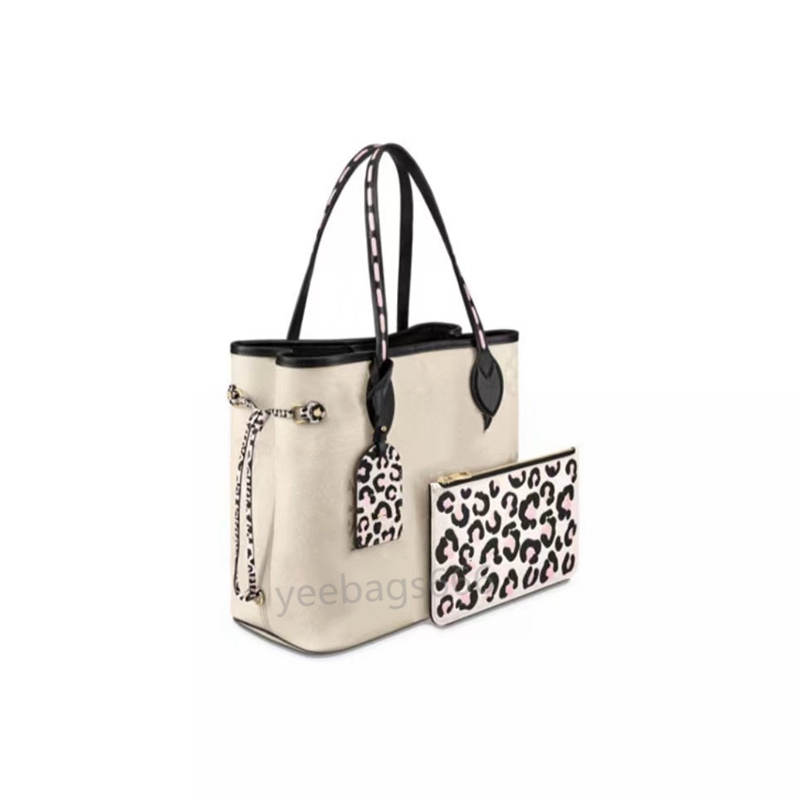Designer Women ONTHEGO MM shopping Bag braided cowhide leather Wild at Heart leopard-print luxury Handbag Purse Tote Shoulderbag Crossbody Clutch
Designer Women ONTHEGO MM shopping Bag braided cowhide leather Wild at Heart leopard-print luxury Handbag Purse Tote Shoulderbag Crossbody Clutch