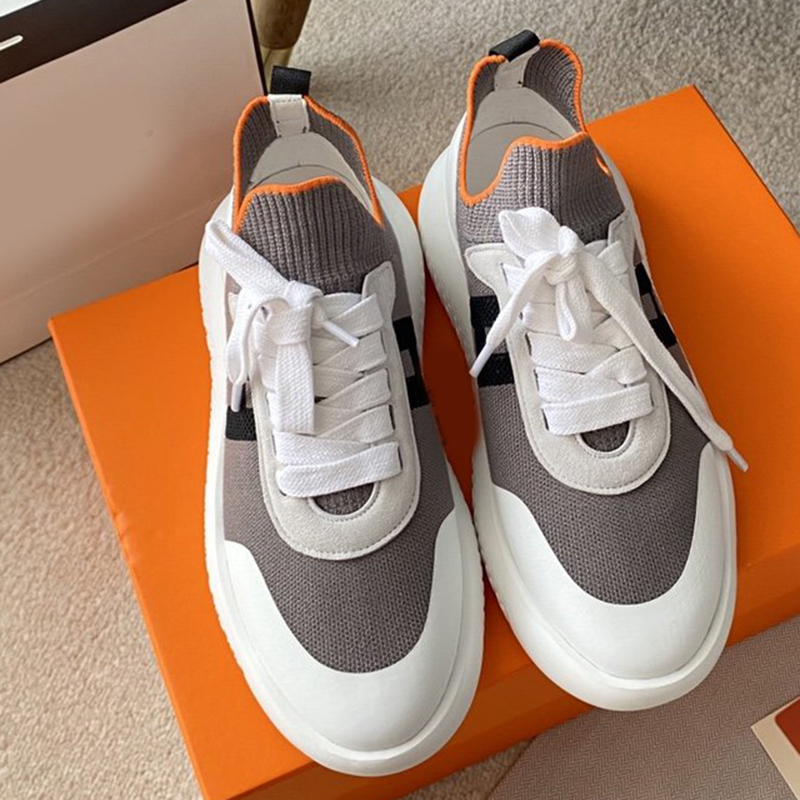 Top Quality Womens Casual Cotton Fabric Canvas Shoes Embroidery Classic Trainers Embroidered Women Sneakers Grey
Top Quality Womens Casual Cotton Fabric Canvas Shoes Embroidery Classic Trainers Embroidered Women Sneakers Grey