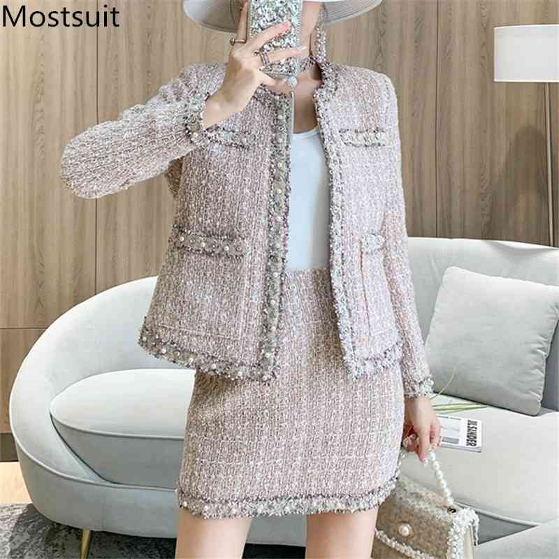 Vintage Elegant Tweed Women Two Piece Skirt Sets Outfits Autumn Winter Beading Coat Jacket + High Waist Mini 210518, Picture color
Vintage Elegant Tweed Women Two Piece Skirt Sets Outfits Autumn Winter Beading Coat Jacket + High Waist Mini 210518, Picture color