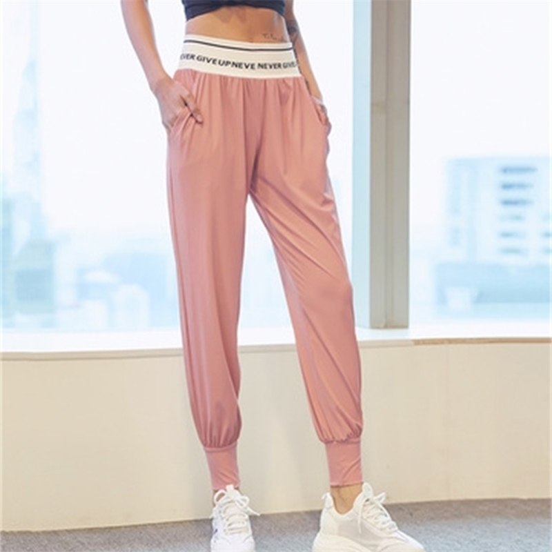 Summer Female Loose Casual High Waist Pants Joggers Women Elastici Lettered Printing Pantalones De Mujer Black Harem 210604
Summer Female Loose Casual High Waist Pants Joggers Women Elastici Lettered Printing Pantalones De Mujer Black Harem 210604