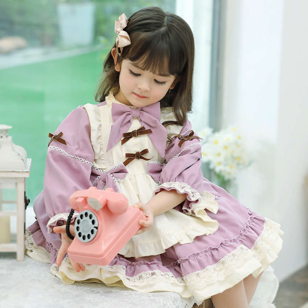Girls' Dresses Physical shootinggirls' Autumn and winter drs Lolita high end children's wear Spanish princs skirt, Red;yellow
Girls' Dresses Physical shootinggirls' Autumn and winter drs Lolita high end children's wear Spanish princs skirt, Red;yellow