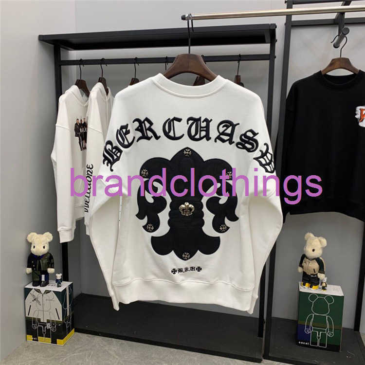 Heart Fashion Chrome Embroidered Horseshoe Sanskrit Round Neck Men and Women Sweater Coat, Black
Heart Fashion Chrome Embroidered Horseshoe Sanskrit Round Neck Men and Women Sweater Coat, Black