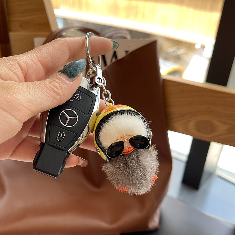 Key Rings Super q Net Red Mini Duckling Pendant Mink Hair Cute Little Yellow Duck Plush Chain Mobile Phone Bag