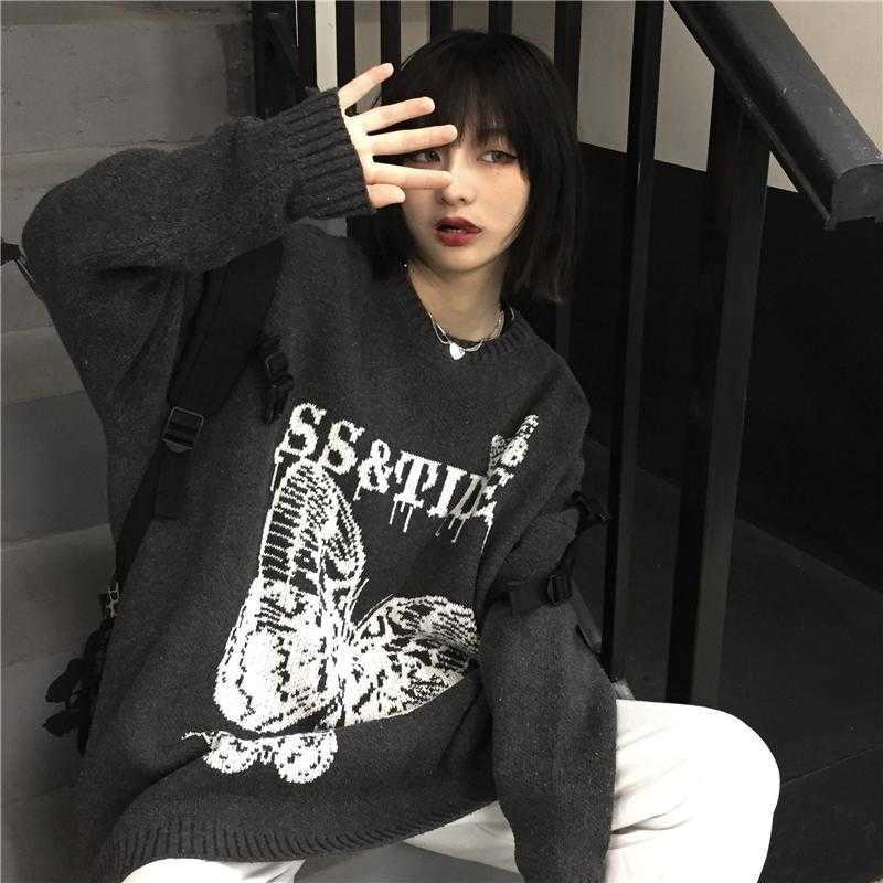 Korean Clothes Round Neck Pullover Harajuku Sweater Men High Street Butterfly Letter Jacquard Retro Loose Couple Clothing 211018