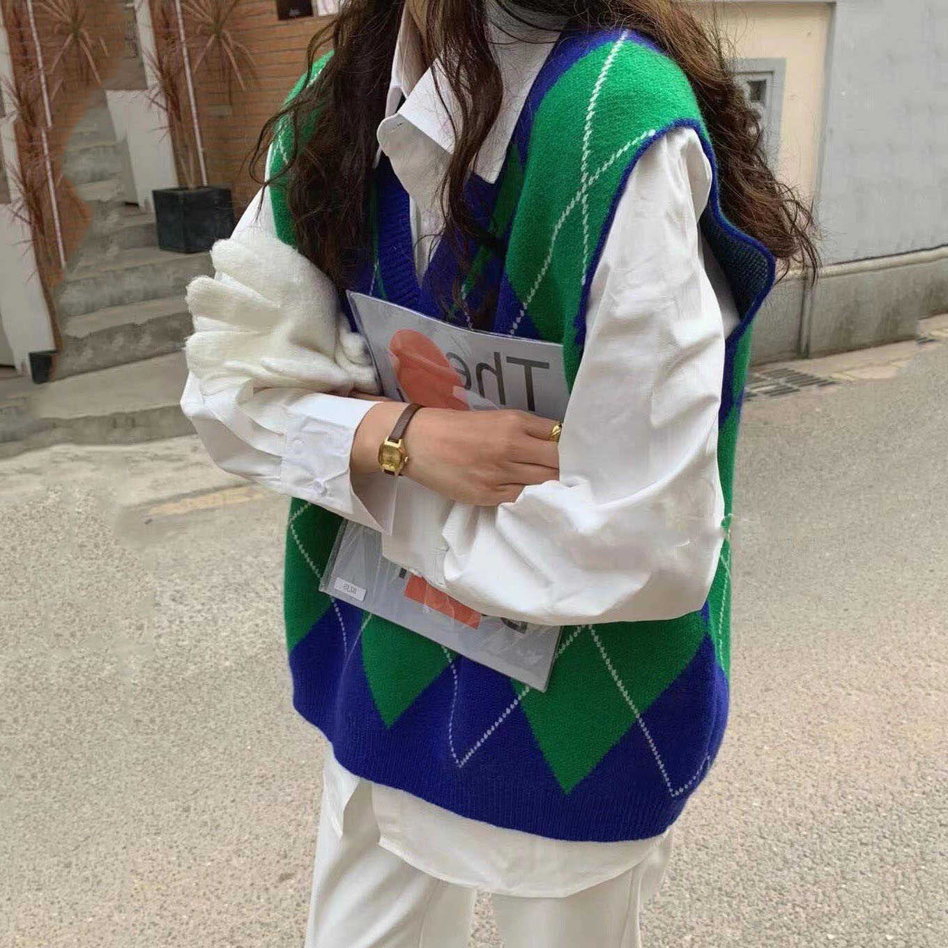 V Neck Vintage Argyle Sweater Vest Women Sleeveless Plaid Knitted Oversized Sweaters Casual Autumn Preppy Style C-223 210915