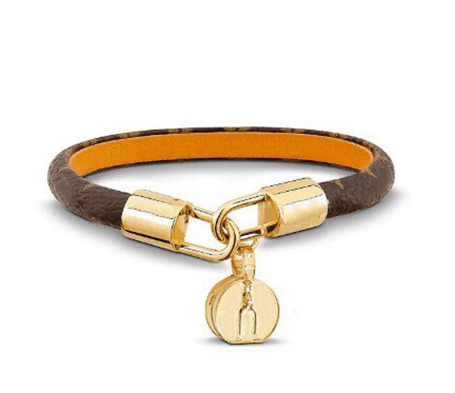 Fashion Jewelry Love Lock V Bracelets Bangles Pulseiras Leather Real Leather Bracelets for Women/Men High Quality
Fashion Jewelry Love Lock V Bracelets Bangles Pulseiras Leather Real Leather Bracelets for Women/Men High Quality