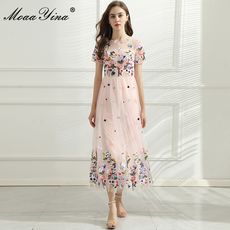 Summer Fashion Dress Women's Short sleeve Gorgeous Mesh Floral Embroidery High waist 210524, Pink
Summer Fashion Dress Women's Short sleeve Gorgeous Mesh Floral Embroidery High waist 210524, Pink