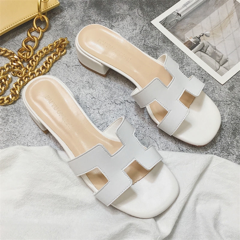 68% OFF designer Net red ins tide fairy style white slippers women wear fashion outside thick middle heels H-shaped beach sandals
68% OFF designer Net red ins tide fairy style white slippers women wear fashion outside thick middle heels H-shaped beach sandals