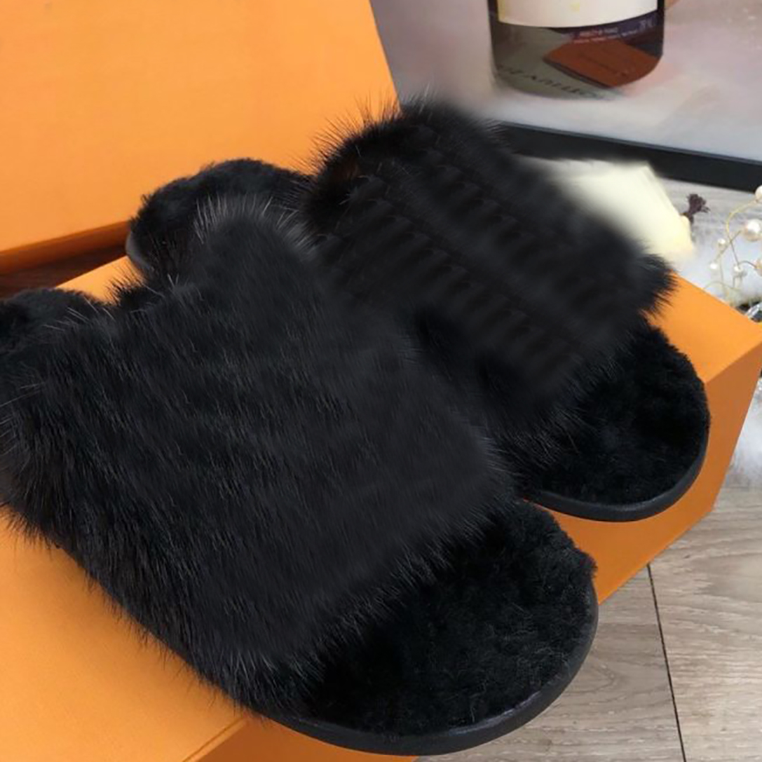 2021 desiner women Winter Plush Slippers Indoor hotle Shoes Warm Fox Fur Slippers For Women Slides Flip Flops TOP QUALITY with box 1, Black
2021 desiner women Winter Plush Slippers Indoor hotle Shoes Warm Fox Fur Slippers For Women Slides Flip Flops TOP QUALITY with box 1, Black