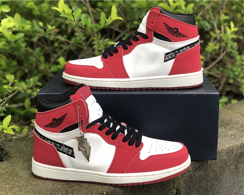 2021 Release High go Jumpman 1 Mens Womens Basketball Shoes 1S White/Red Fashion Outdoor Sneakers CN8607-006, #1
2021 Release High go Jumpman 1 Mens Womens Basketball Shoes 1S White/Red Fashion Outdoor Sneakers CN8607-006, #1