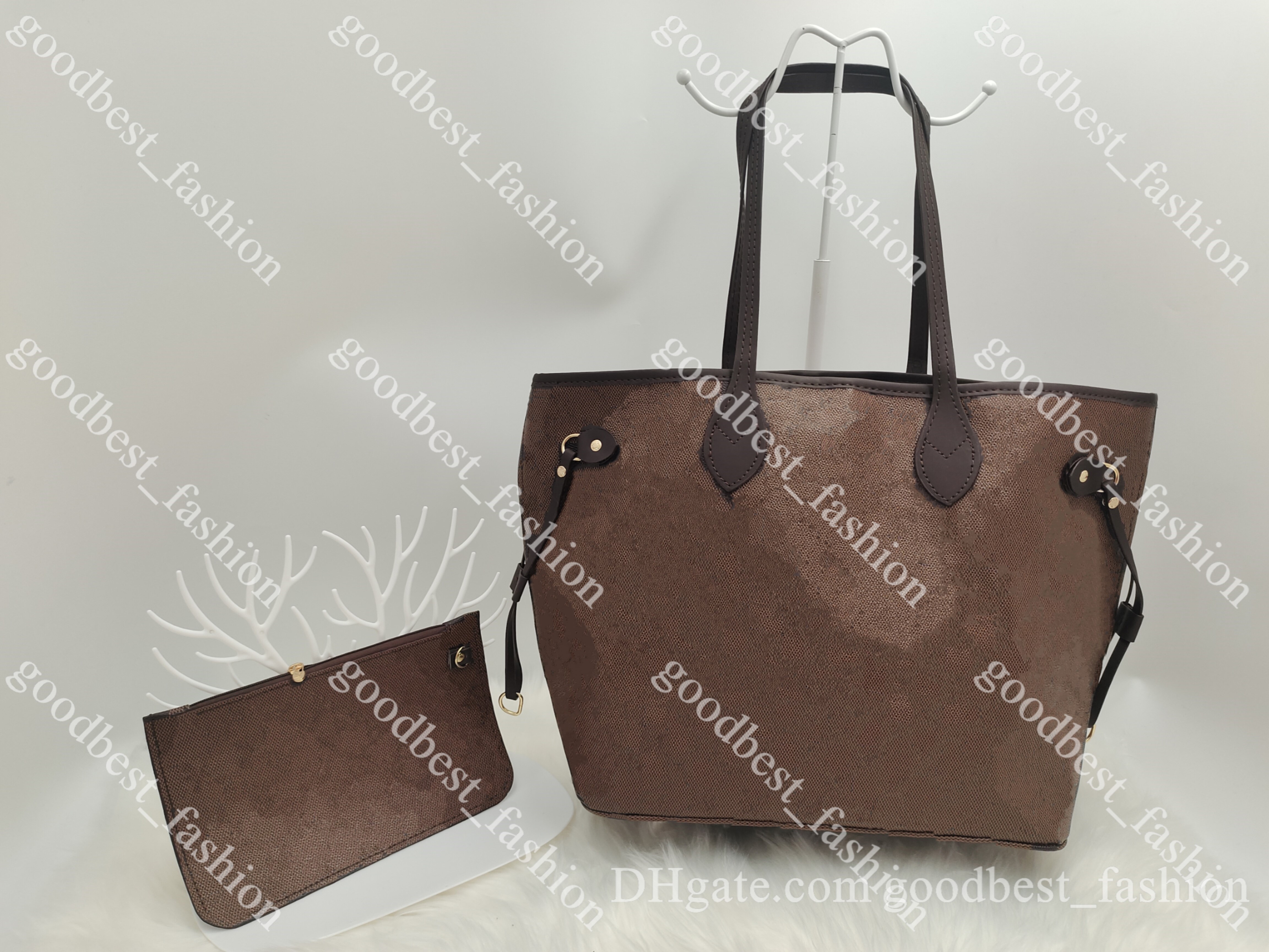 2021 Women Luxurys Designers Bags large capacity Tote Hand shopping Fashion leather pochette shoulder Metal chain old flower classic white grid, Pic
2021 Women Luxurys Designers Bags large capacity Tote Hand shopping Fashion leather pochette shoulder Metal chain old flower classic white grid, Pic