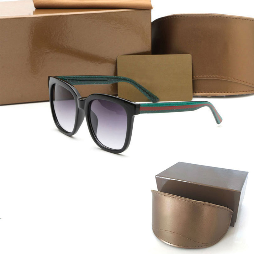 High Quality Womans Sunglasses Luxury 0034 Mens Sun glasses UV Protection men Designer eyeglass Gradient Metal hinge Fashion women spectacles with Original box
High Quality Womans Sunglasses Luxury 0034 Mens Sun glasses UV Protection men Designer eyeglass Gradient Metal hinge Fashion women spectacles with Original box