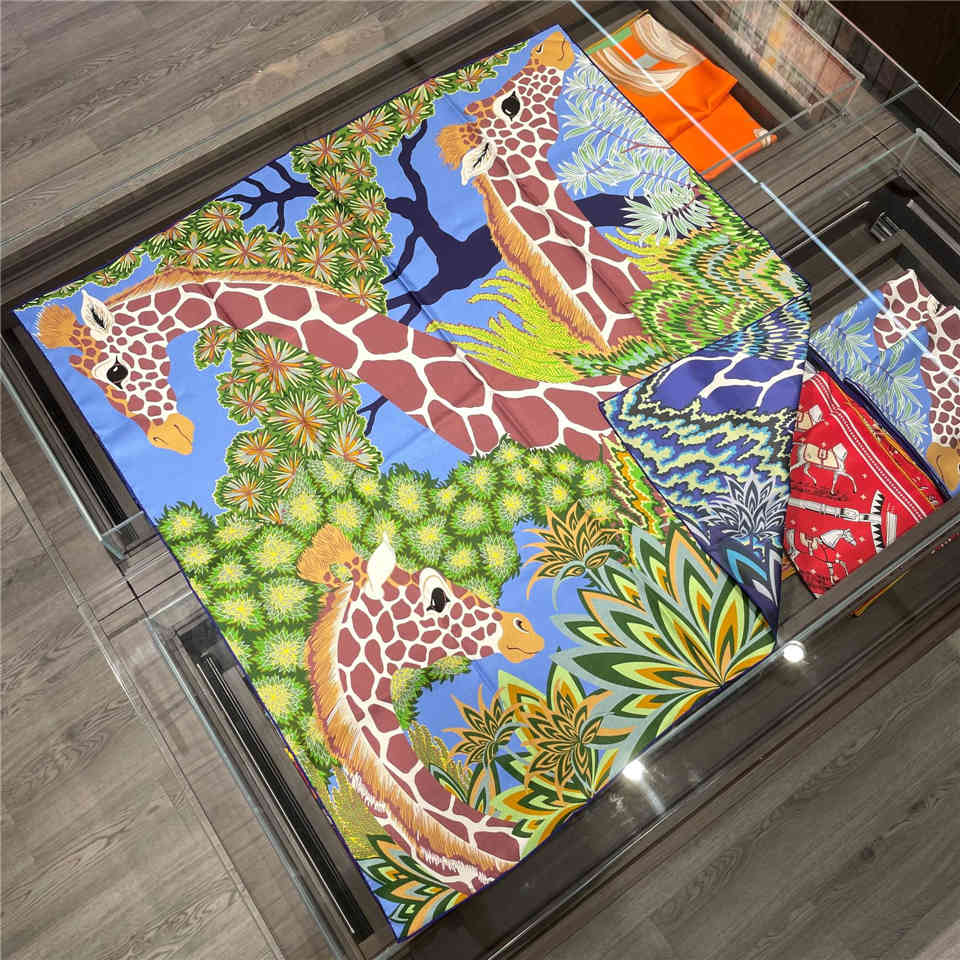 90cm Double Sided 100% Natural Brand Design Three Giraffes Real Silk Square Scarf Shawl Women Hijab Bandana Kerchief
90cm Double Sided 100% Natural Brand Design Three Giraffes Real Silk Square Scarf Shawl Women Hijab Bandana Kerchief