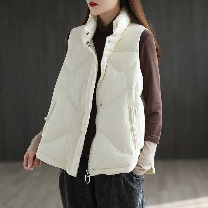 Women Winter Autumn Down Vest Black Stand Collar Gilet Sleeveless Puffer Parkas Female Stand Collar Waistcoat Duck Down Vest 210910