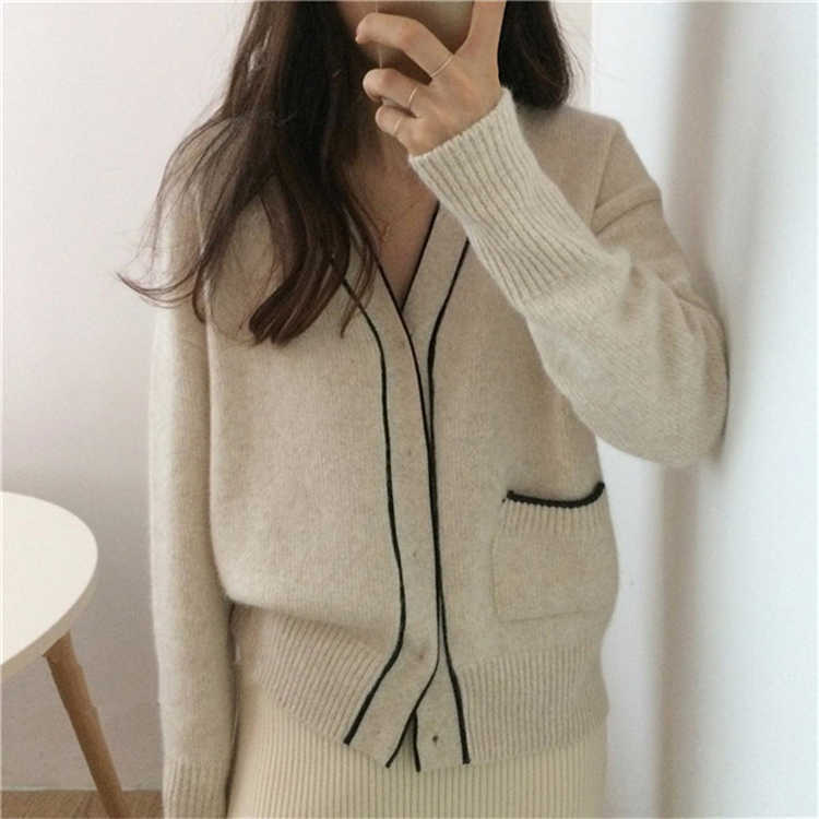 Colorfaith Winter Spring Women's Sweaters Loose Fashionable Knitwear Korean Knitted Ladies Covered Button Cardigans SWC7752 210918