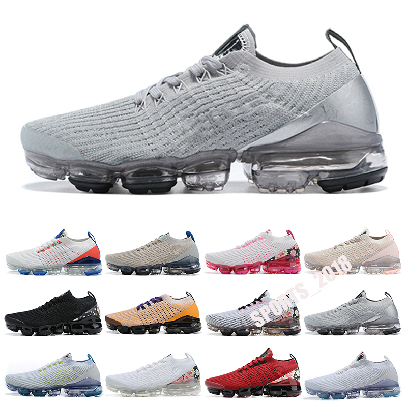 2021 Arrivals Moc Shoes Laceless 2.0 classic Run Triple Black Men Women Sneakers Fly White knit cushion Trainers Zapatos, Without box
2021 Arrivals Moc Shoes Laceless 2.0 classic Run Triple Black Men Women Sneakers Fly White knit cushion Trainers Zapatos, Without box