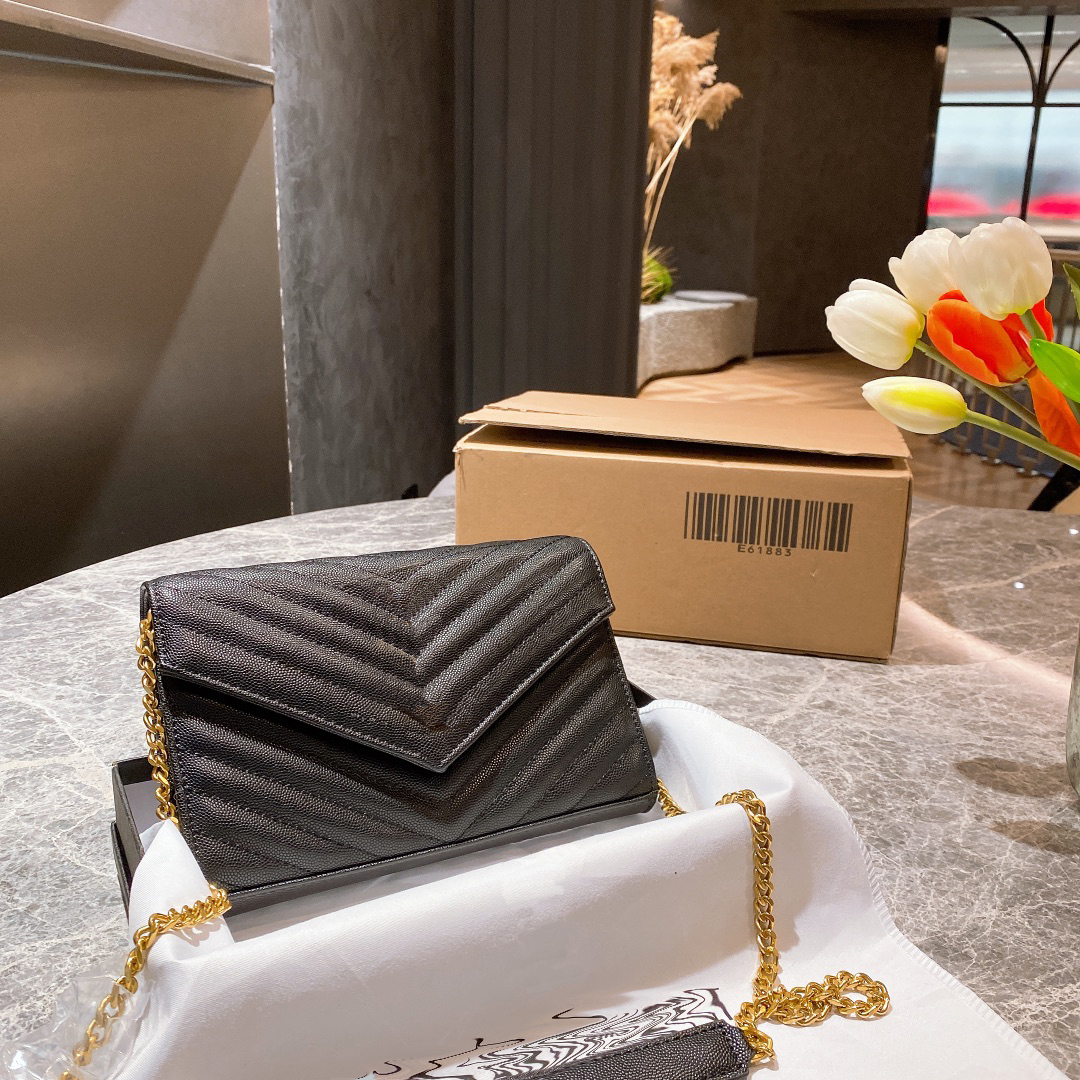 Women's diagonal bag fashion designer with letter pattern one shoulder chain bags high-quality handbag WF2103312
