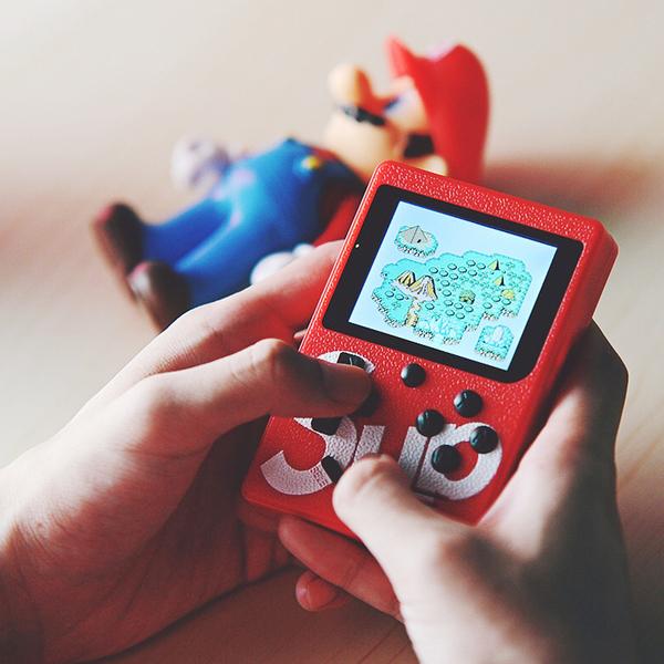 Mini Handheld Game Console player Retro Portable Video Store 400 in 1 8 Bit 3.0 Inch Colorful LCD Cradle Design
Mini Handheld Game Console player Retro Portable Video Store 400 in 1 8 Bit 3.0 Inch Colorful LCD Cradle Design