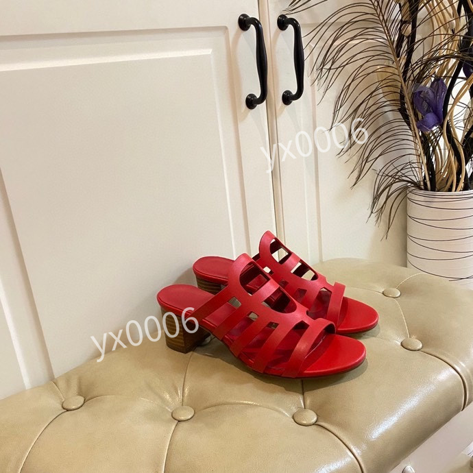 2021 New Leather Shoes Luxury 35-42 Women Men Genuine Leather Suede Platform Flat Casual Shoe Lace Up Reflective Triple Vintage jm210119, Choose the color
2021 New Leather Shoes Luxury 35-42 Women Men Genuine Leather Suede Platform Flat Casual Shoe Lace Up Reflective Triple Vintage jm210119, Choose the color