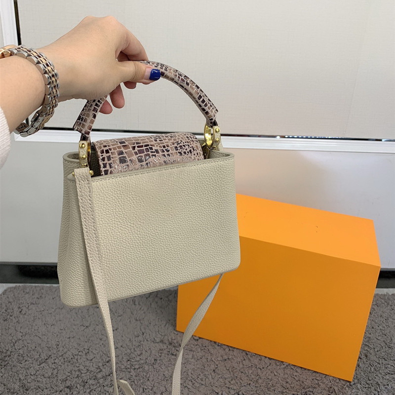 Snakegrain Capucines Tote Shoulder Shopping Bags Golden Lock Purse Women Fashion Crossbody Messenger Bag Designer Luxurys Handbags Cowhide Clutch Wallets, Add box
Snakegrain Capucines Tote Shoulder Shopping Bags Golden Lock Purse Women Fashion Crossbody Messenger Bag Designer Luxurys Handbags Cowhide Clutch Wallets, Add box