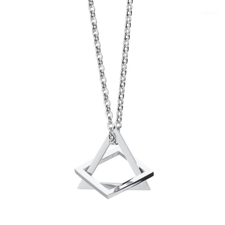 Triquetra Symbol Lucky Amulet Jewelry Gift Men's Black Irish Knot Pendant Necklace Chains, Silver
Triquetra Symbol Lucky Amulet Jewelry Gift Men's Black Irish Knot Pendant Necklace Chains, Silver