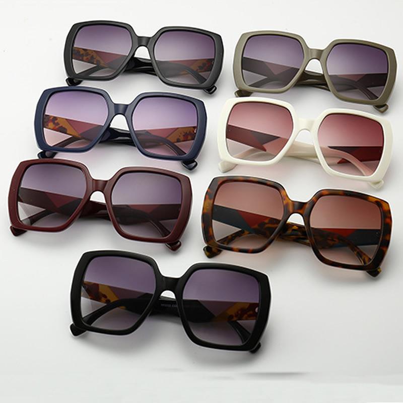 Sunglasses Outdoor Sports Fashion Lady Square Women Men European And American Retro Gradient Sun Glasses Female
Sunglasses Outdoor Sports Fashion Lady Square Women Men European And American Retro Gradient Sun Glasses Female
