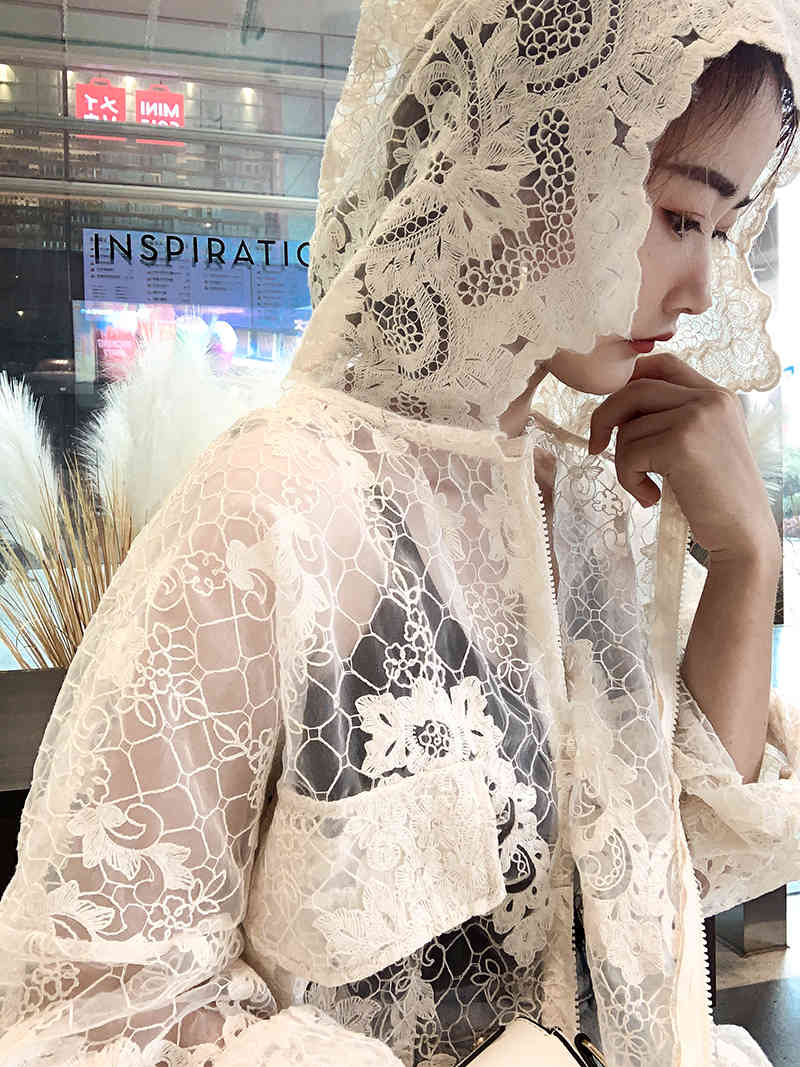 Summer Mesh Lace Embroidery Coat Sun Protection Shirt Seaside Vacation Lace-up Long Cardigan Hooded Women Zip 210506