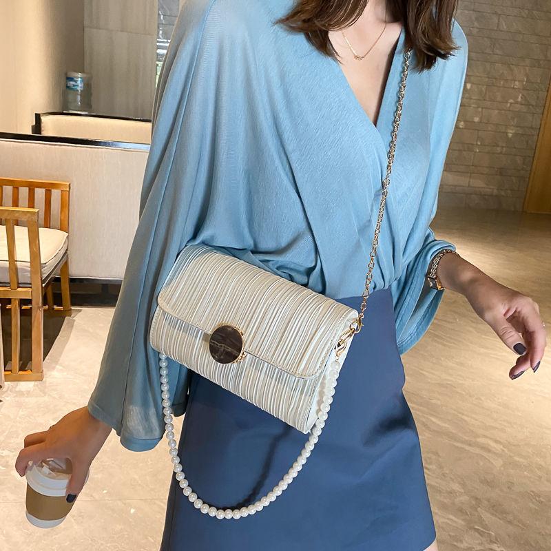 Shoulder Bag Underarm Crossbody Bags For Women Handbag Purse Ladies All-match Chain Baguette Fashion PU Leather 2021 Cross Body, White baguette
Shoulder Bag Underarm Crossbody Bags For Women Handbag Purse Ladies All-match Chain Baguette Fashion PU Leather 2021 Cross Body, White baguette