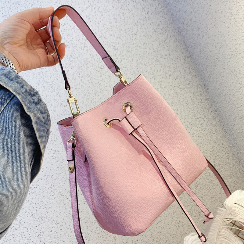 3 Colors Fashion String Bucket Handbag Women Luxury Designer Totes Bag High Quality Shoulder Bags Handbags Leather Crossbody Mini Wallet, Increase freight
3 Colors Fashion String Bucket Handbag Women Luxury Designer Totes Bag High Quality Shoulder Bags Handbags Leather Crossbody Mini Wallet, Increase freight