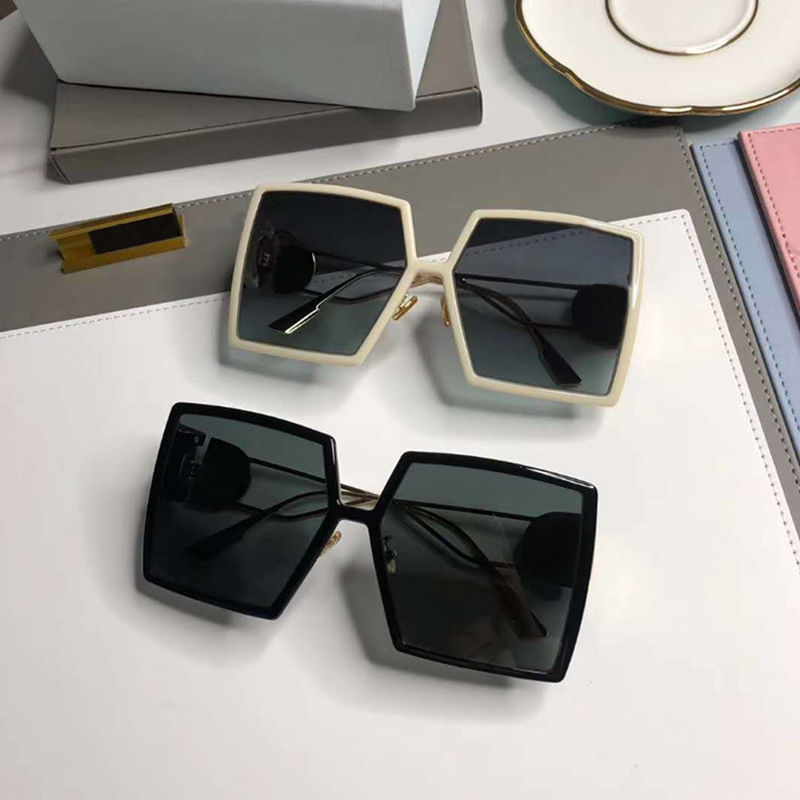 Sunglasses female big frame square sunglasses glasses summer trend driving street shooting driving sunglasses, White;black
Sunglasses female big frame square sunglasses glasses summer trend driving street shooting driving sunglasses, White;black