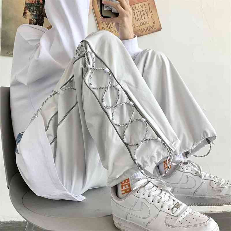 Streetwear White Cargo Pants Men Wide Pants Harajuku Loose Sweatpants Fashion Joggers Skateboard Pants Techwear 2021 Fashion New G220224