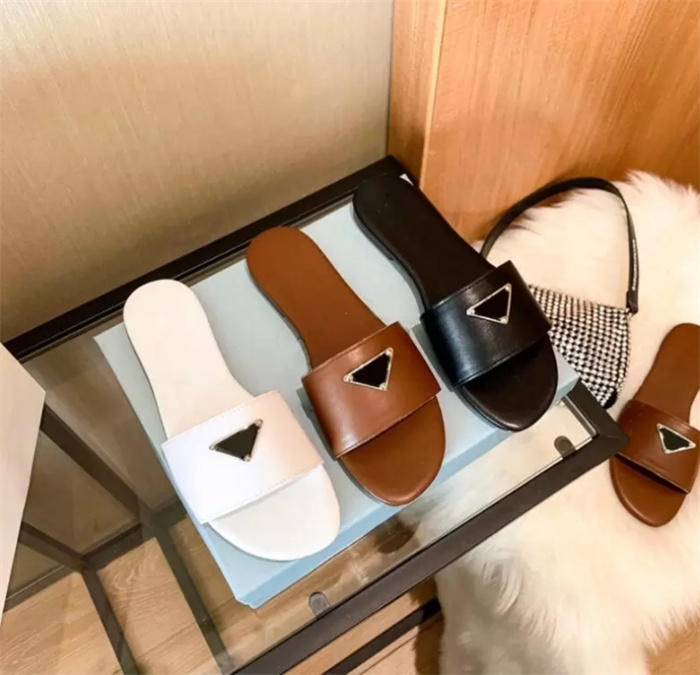 2022 Newest Branded Women Woody Mules Fflat Slipper Deisgner Lady Lettering Fabric Outdoor Leather Sole Slide Sandal Size 35-42EUR, # 20
2022 Newest Branded Women Woody Mules Fflat Slipper Deisgner Lady Lettering Fabric Outdoor Leather Sole Slide Sandal Size 35-42EUR, # 20
