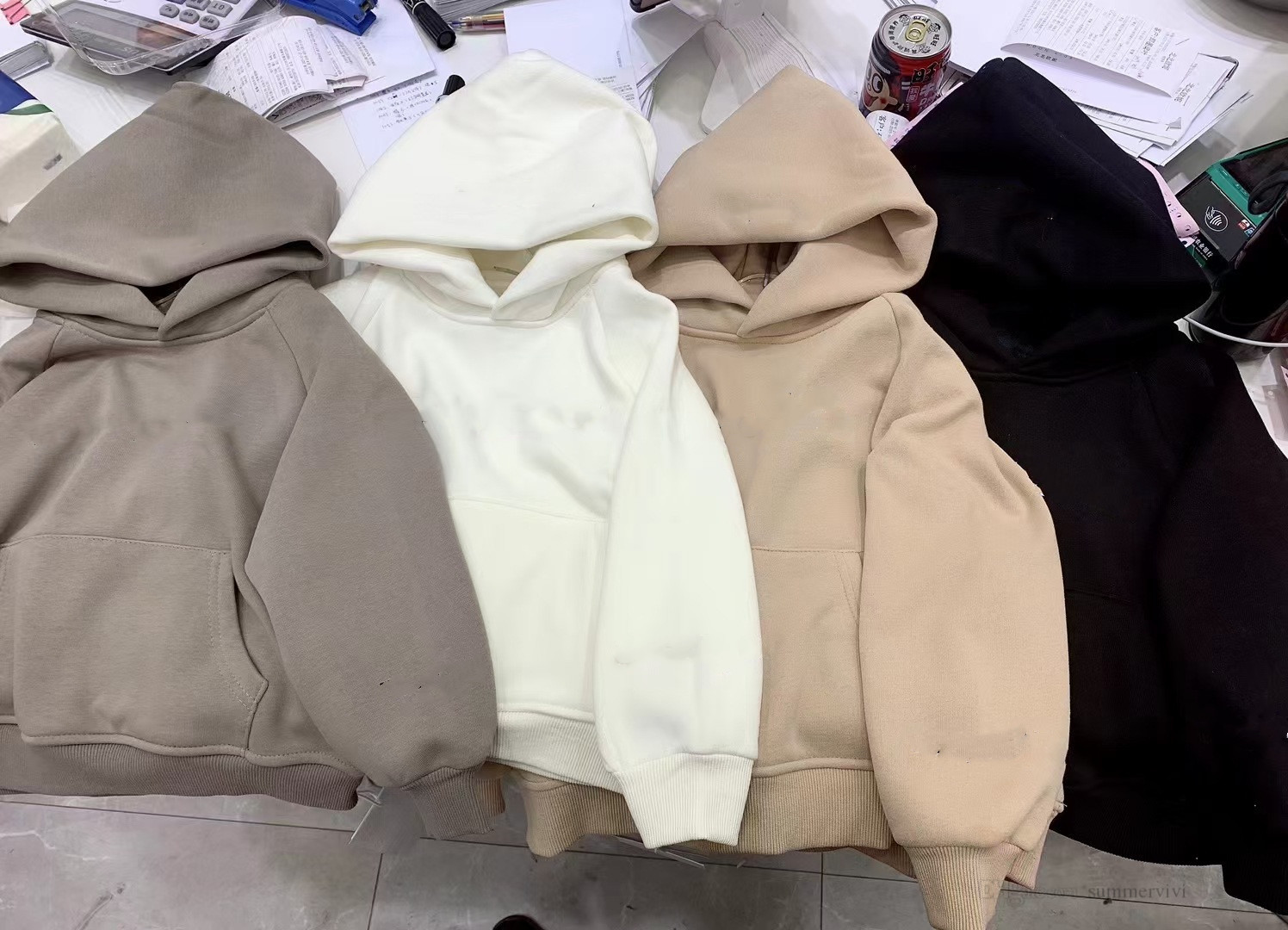 Designer kids sports sweatshirt boys letter casual jumper tops girls big pocket long sleeve hoodies fashion children pullover A8086, Apricot
Designer kids sports sweatshirt boys letter casual jumper tops girls big pocket long sleeve hoodies fashion children pullover A8086, Apricot