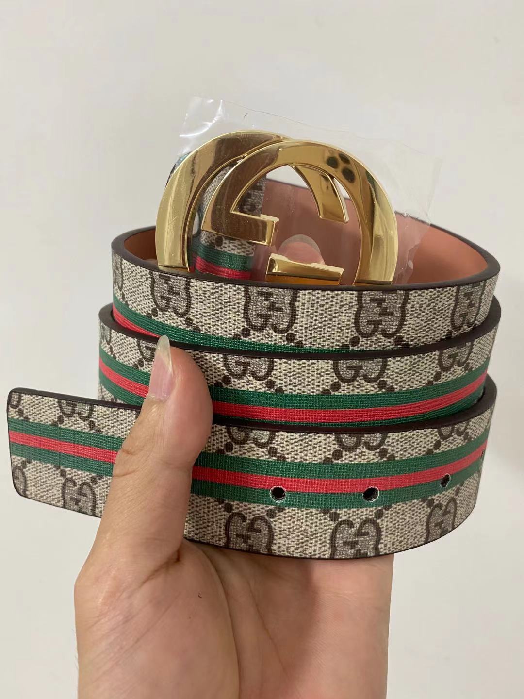 Designer Belts for womens Belt Design Strap Of Woman Snake Luxury Leather Business Casual ladies Gold Silver Buckle High Quality Sale 3.8mm with box, Black;brown
Designer Belts for womens Belt Design Strap Of Woman Snake Luxury Leather Business Casual ladies Gold Silver Buckle High Quality Sale 3.8mm with box, Black;brown