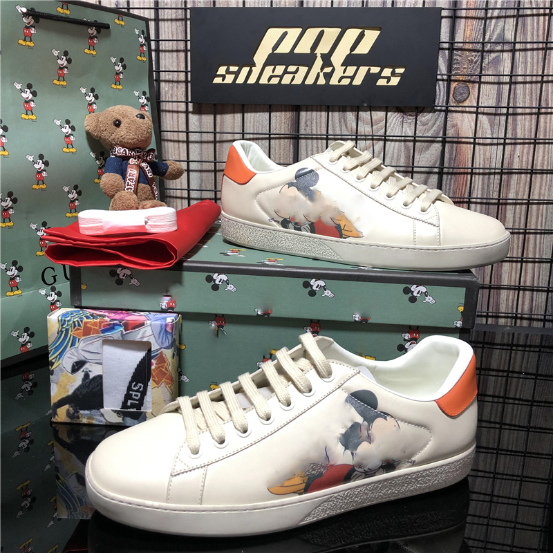 Top Quality Mens Womens Luxurys Designers Shoes Bee Snake Casual Genuine Leather Sneaker Embroidery Classic Trainers Python Embroidered Love, Black
Top Quality Mens Womens Luxurys Designers Shoes Bee Snake Casual Genuine Leather Sneaker Embroidery Classic Trainers Python Embroidered Love, Black