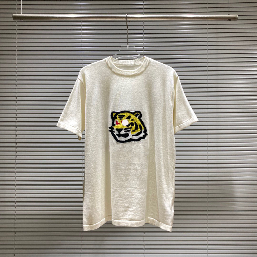 2022ss sea newspaper printing series, Peugeot saddle pocket with silver hardware accessories, customized Organza rib,01 transparent cwf
2022ss sea newspaper printing series, Peugeot saddle pocket with silver hardware accessories, customized Organza rib,01 transparent cwf