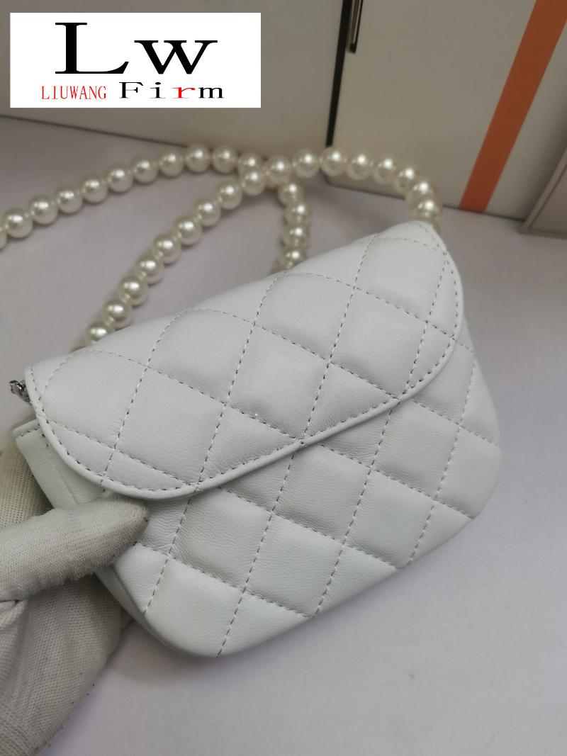 Evening Bags With Pearl Semicircle Chain Bag Ladies Shoulder Fashion All-match Genuine Leather Messenger BagSquare Single Polyester, Black
Evening Bags With Pearl Semicircle Chain Bag Ladies Shoulder Fashion All-match Genuine Leather Messenger BagSquare Single Polyester, Black