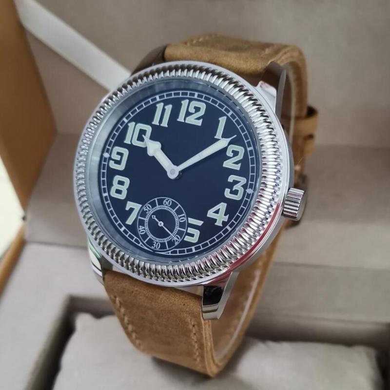 Wristwatches 44mm No Logo Dogtooth Border Case Stainless Steel Manual Mechanical Men's Watch Black Dial Green Large Number Khaki Strap G133, As pic
Wristwatches 44mm No Logo Dogtooth Border Case Stainless Steel Manual Mechanical Men's Watch Black Dial Green Large Number Khaki Strap G133, As pic