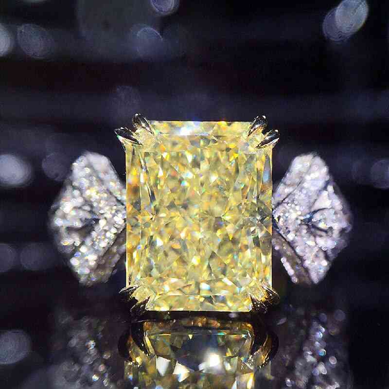 Huitan Novel Design Yellow Cubic Zirconia Square Stone Women Ring Wedding Ceremongy Party Finger Accessories Statement Jewelry