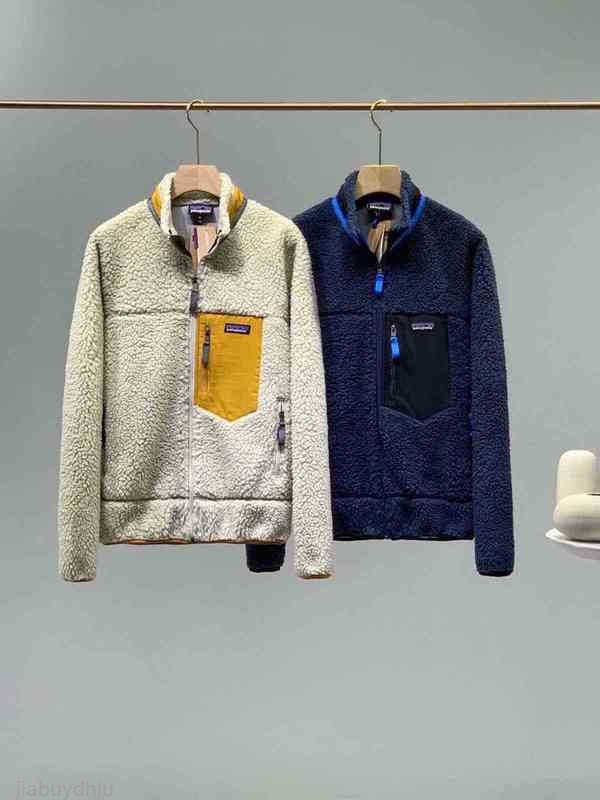 2022 Fashionstand Fashion Patagonias Sweatshirts Retro Men Women Collarlamb Cashmere Polar Fleece Jacket Coat Couple Models 9 Colore, Black
2022 Fashionstand Fashion Patagonias Sweatshirts Retro Men Women Collarlamb Cashmere Polar Fleece Jacket Coat Couple Models 9 Colore, Black