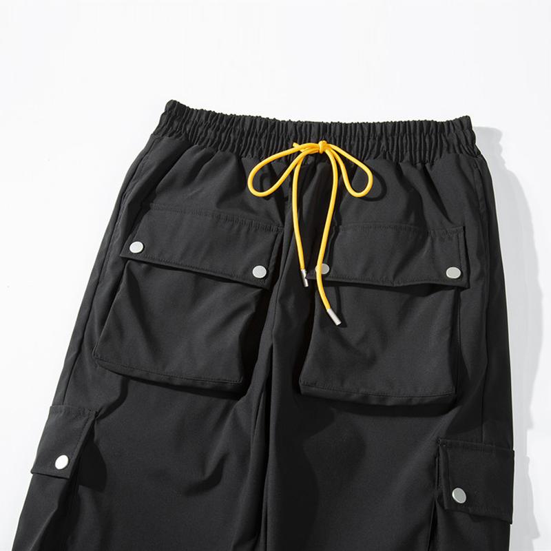 Men's Pants ELKMU Streetwear Multi-pocket Cargo Men Jogger Sweatpants Harajuku Buttons Split Male Trousers Elastic Waist HM226