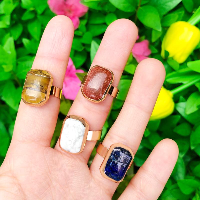 Cluster Rings KOMI Vintage Open For Women Charm Natural Stone Temperament Female Jewelry Gifts Wedding Party Adjustable E405
Cluster Rings KOMI Vintage Open For Women Charm Natural Stone Temperament Female Jewelry Gifts Wedding Party Adjustable E405
