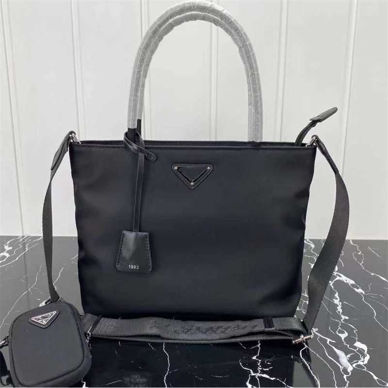Hanghhangbag Luxury Designer Fashion Hand Handbag Handbags Backpack Wallet Purse Shoulder Crossbody Tote Bags Mini Bag Branded Denim Th
Hanghhangbag Luxury Designer Fashion Hand Handbag Handbags Backpack Wallet Purse Shoulder Crossbody Tote Bags Mini Bag Branded Denim Th