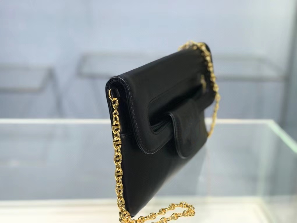 New Women's Bag 7A High-end Custom Quality Multi-purpose Bag Fashion Trend Metal Accessories 7a888
New Women's Bag 7A High-end Custom Quality Multi-purpose Bag Fashion Trend Metal Accessories 7a888