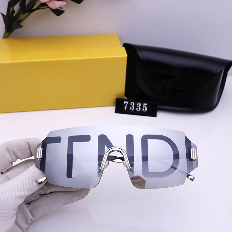 Fashion Women Driving Sunglasses Unisex Classic Letter Adumbral Luxury Mens Rimless Sunglass Designer Men Sunglasses Cool Glasses, White;black
Fashion Women Driving Sunglasses Unisex Classic Letter Adumbral Luxury Mens Rimless Sunglass Designer Men Sunglasses Cool Glasses, White;black