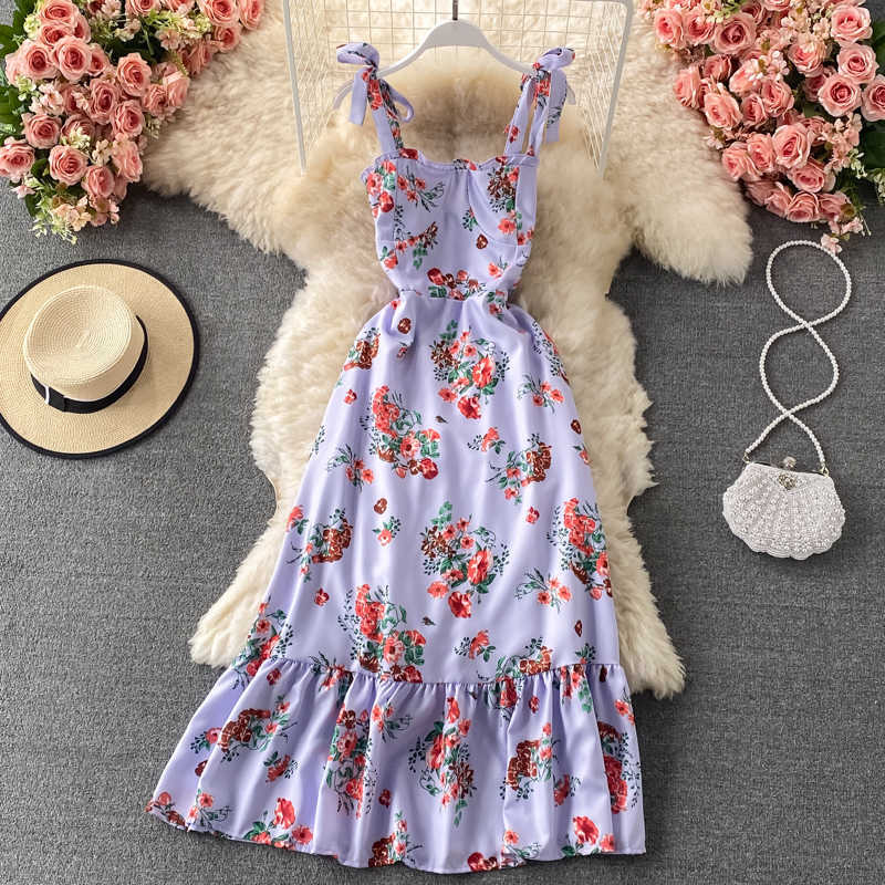 Summer Vintage Women Floral Printed Spaghetti Strap Dress Purple/White/Blue Ruffle Vestidos Female Vacation Beach Robe 2021 New Y0603, Light blue
Summer Vintage Women Floral Printed Spaghetti Strap Dress Purple/White/Blue Ruffle Vestidos Female Vacation Beach Robe 2021 New Y0603, Light blue