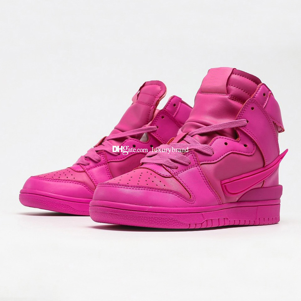 AMBUSH Dunks High Lethal Pink Basketball Shoes for Men Skate Boots Mens Skates Boot Women Sneakers Womens Sports Shoe CU7544-600
AMBUSH Dunks High Lethal Pink Basketball Shoes for Men Skate Boots Mens Skates Boot Women Sneakers Womens Sports Shoe CU7544-600