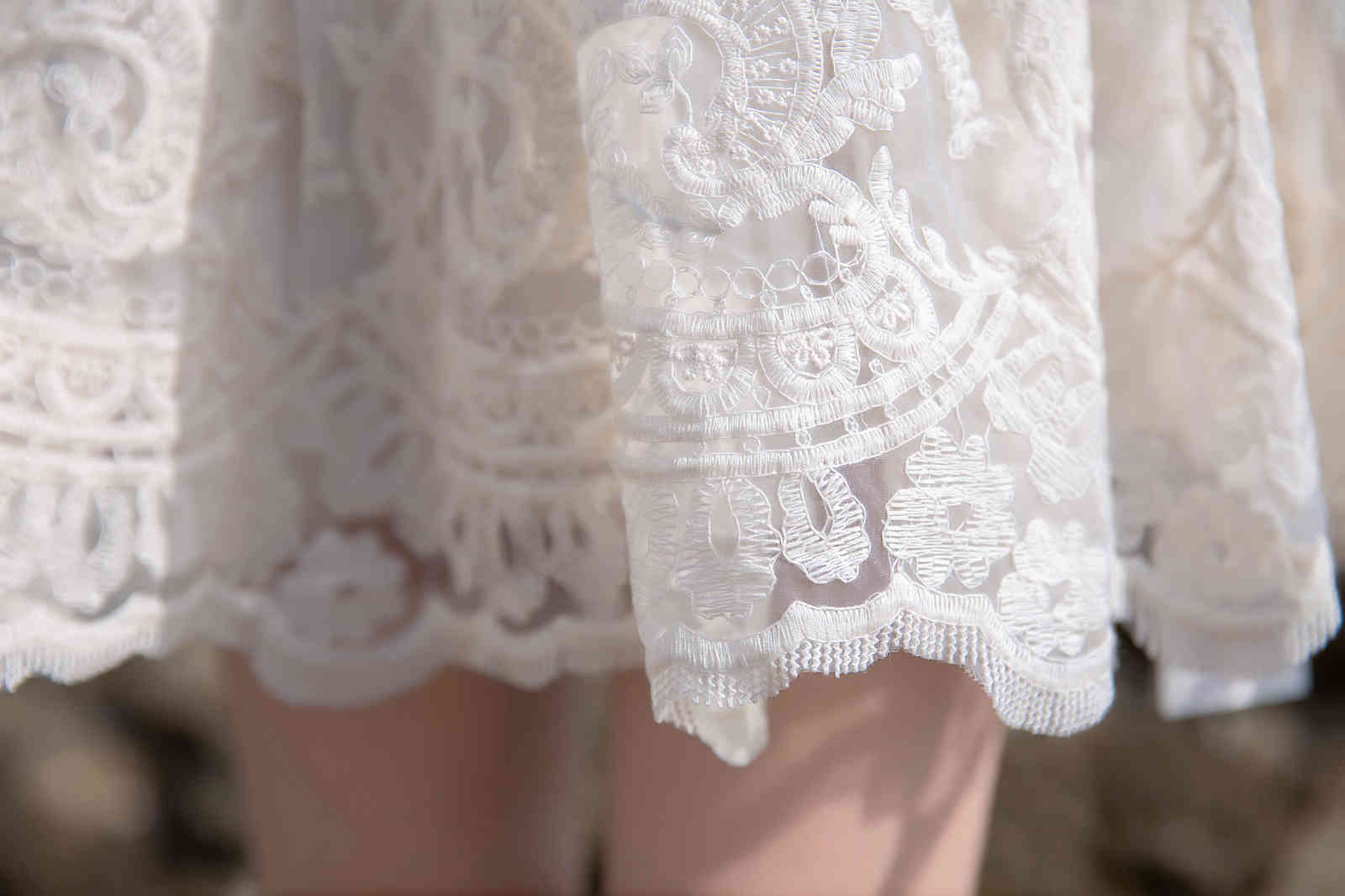 Retro Sweet Lace Embroidery Long Sleeve Short Dress Woman Elegant White French Bowknot Casual Slim Mini Dresses 210519