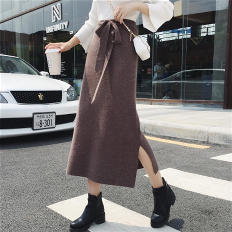 Skirts 2022 Vintage Autumn Winter Thick A-Line Sweater Women Split Side Female Knit Elegant Long Tie Up Cashmere Skirt, Black
Skirts 2022 Vintage Autumn Winter Thick A-Line Sweater Women Split Side Female Knit Elegant Long Tie Up Cashmere Skirt, Black