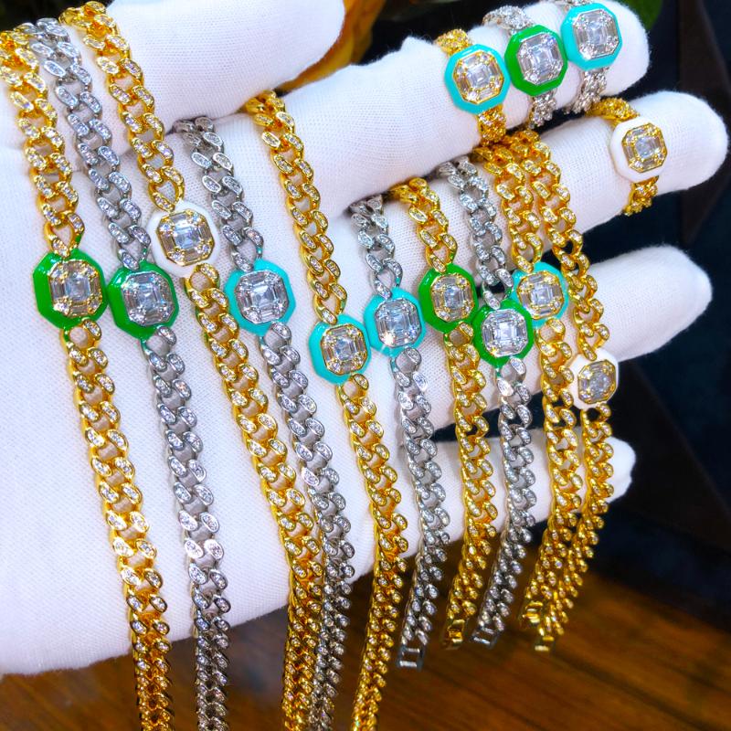 Earrings & Necklace Soramoore Trendy Original Luxury Shiny Chains Bracelets Jewelry For Men's Women's Couples Holiday Gift High Quality, Silver
Earrings & Necklace Soramoore Trendy Original Luxury Shiny Chains Bracelets Jewelry For Men's Women's Couples Holiday Gift High Quality, Silver